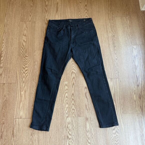 Across The Pond Jeans Mens 36X30 Black Denim Cotton Blend Stretch Tapered Legs - Picture 1 of 8